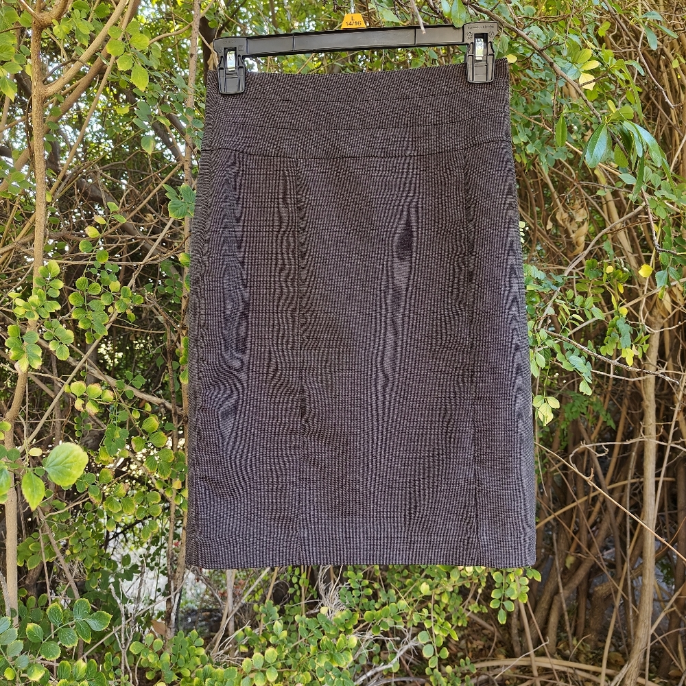 H&M dark gray pencil skirt